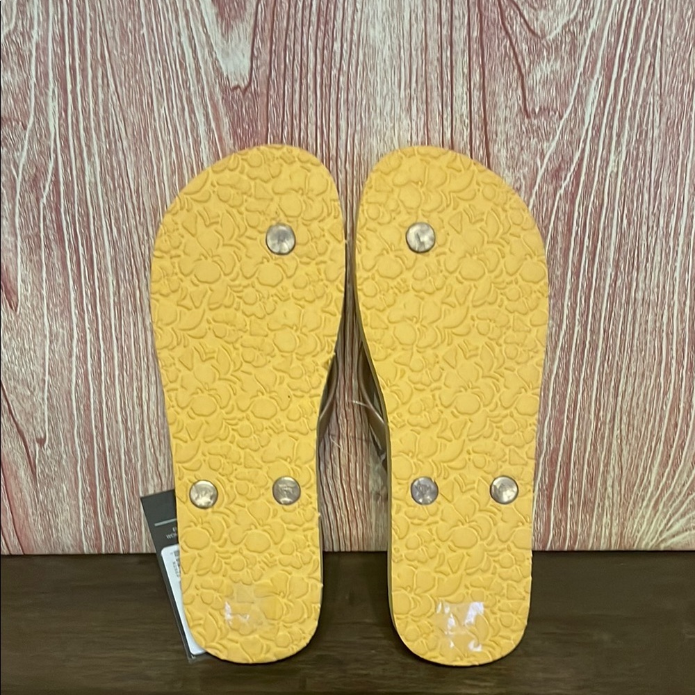 New Woman’s Roxy Flip Flops - Picture 4 of 7